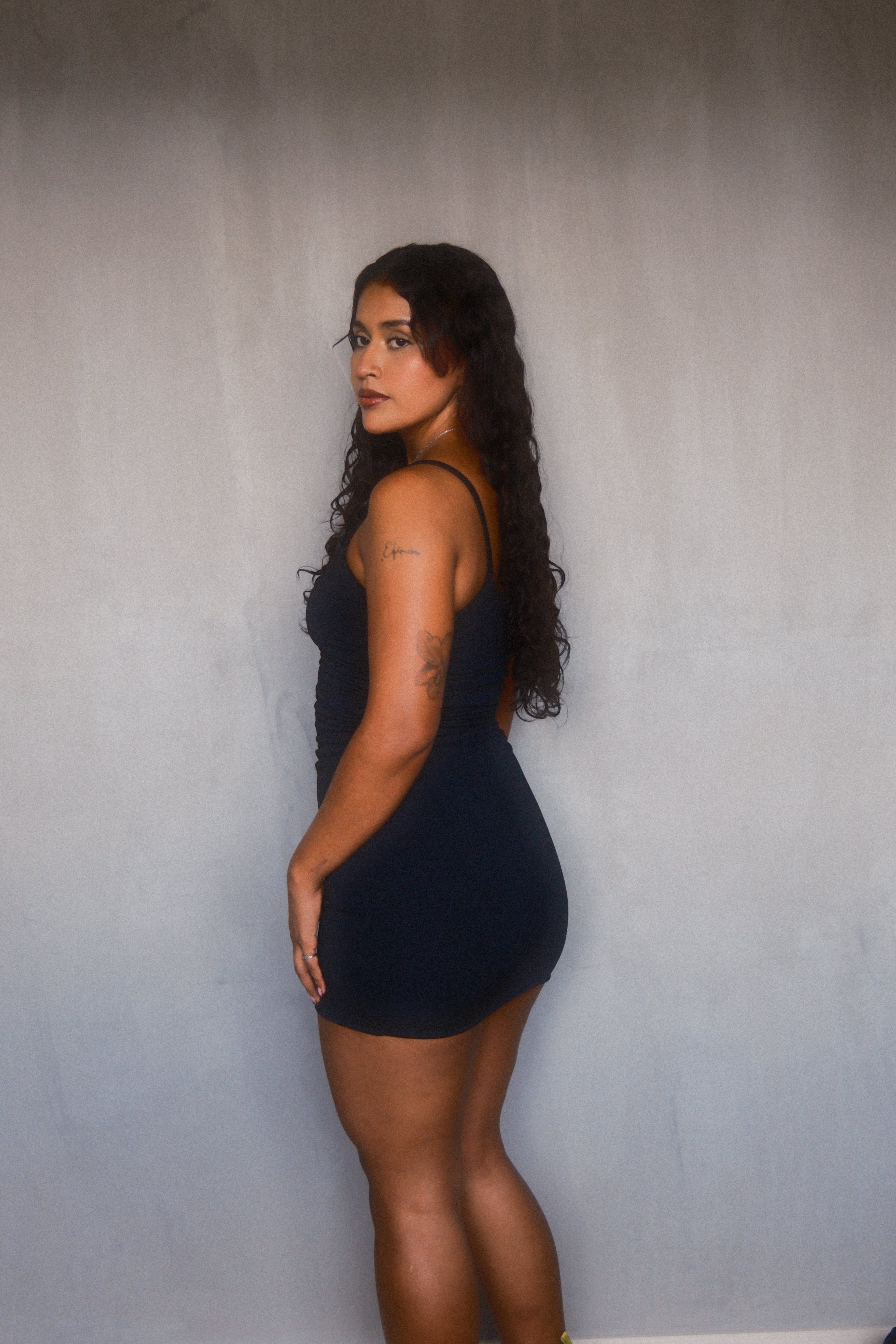 VESTIDO ESSENTIAL MINI